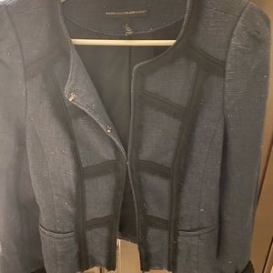 Size 4 White House black market blazer